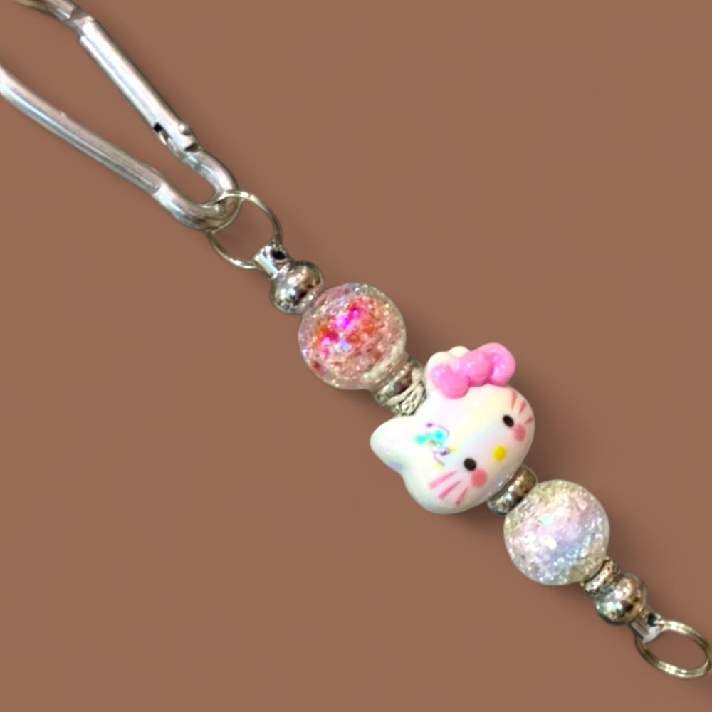 Hello Kitty Pink Beaded Keychain, bag, & Backpack clasp - Picture 5 of 5